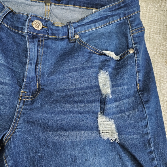 Diverso Jean Shorts Size 16W Plus Size Medium Wash Denim - Picture 8 of 16